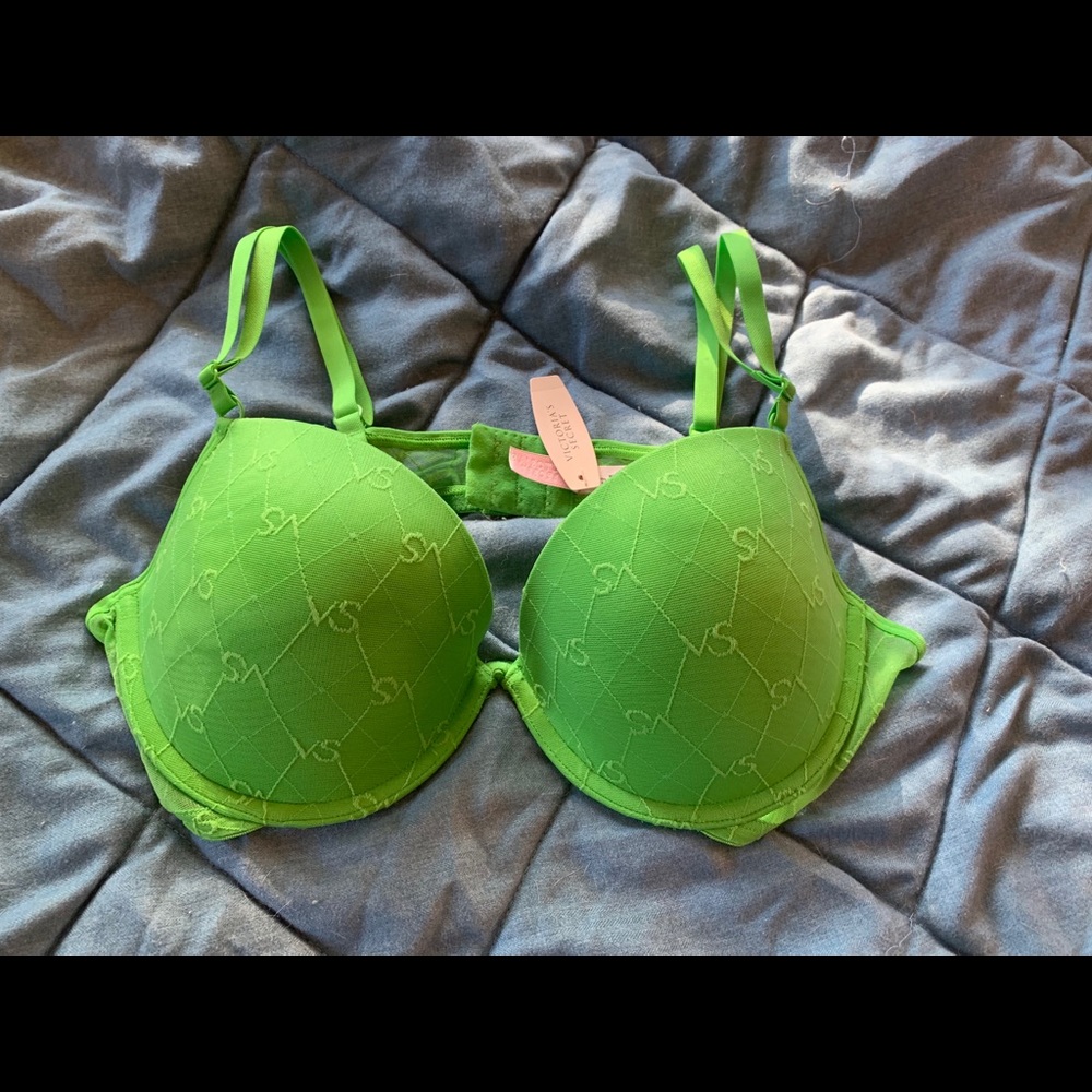 Victoria’s Secret Bra